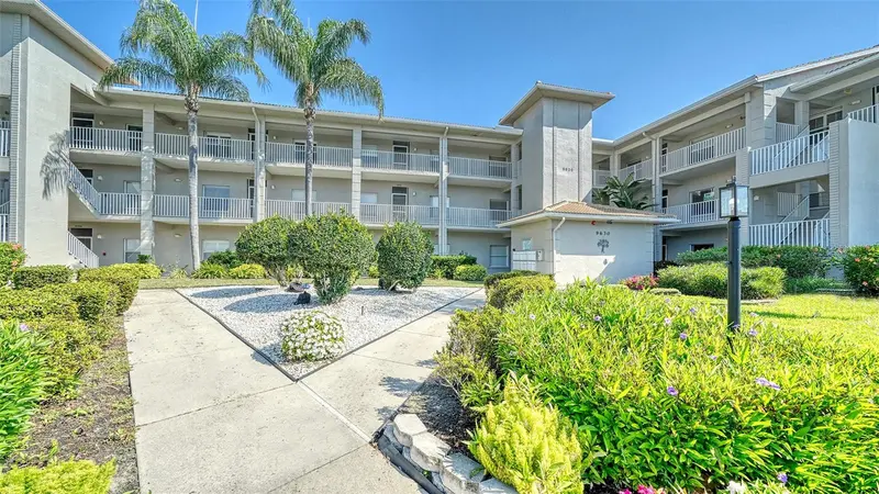 9630 CLUB SOUTH CIRCLE #6309, SARASOTA