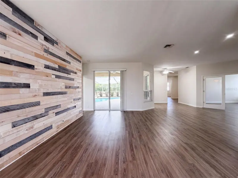 7414 39TH COURT, SARASOTA, photo 3 of 44