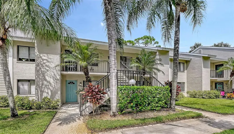 7584 EAGLE CREEK DRIVE #7584, SARASOTA