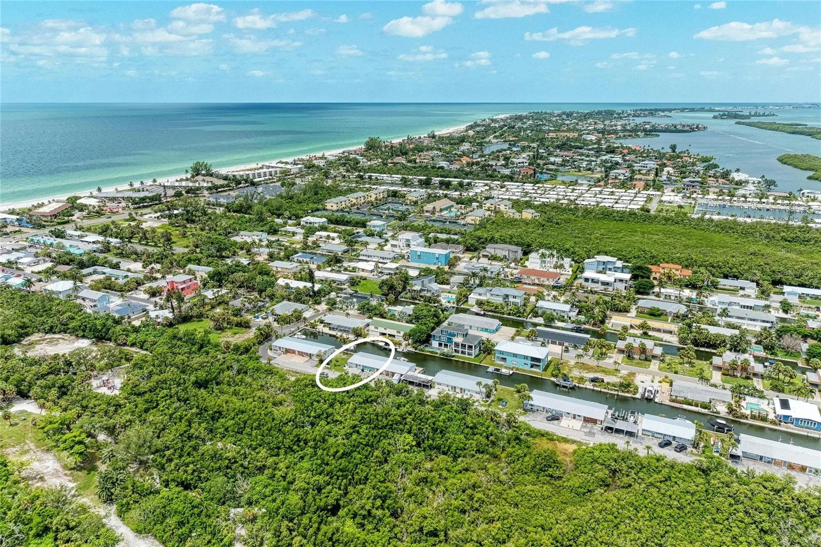 Imagine living on the canal, boating out to Sarasota Bay, and having the Gulf beaches just minutes away.