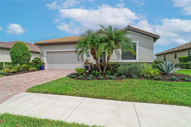 7123 MARSH VIEW TERRACE, BRADENTON, photo 5 of 92