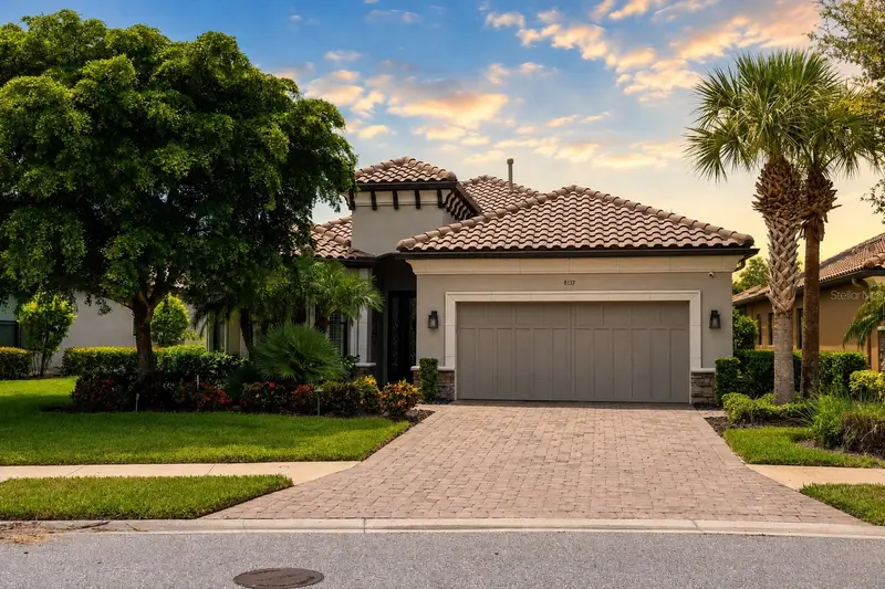8137 GABANNA DRIVE, SARASOTA