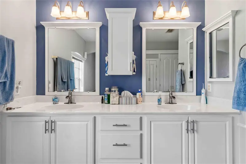 Thumbnail 37