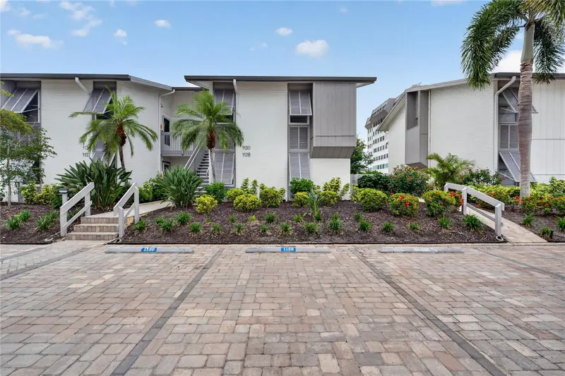 1130 PEPPERTREE LANE #118, SARASOTA