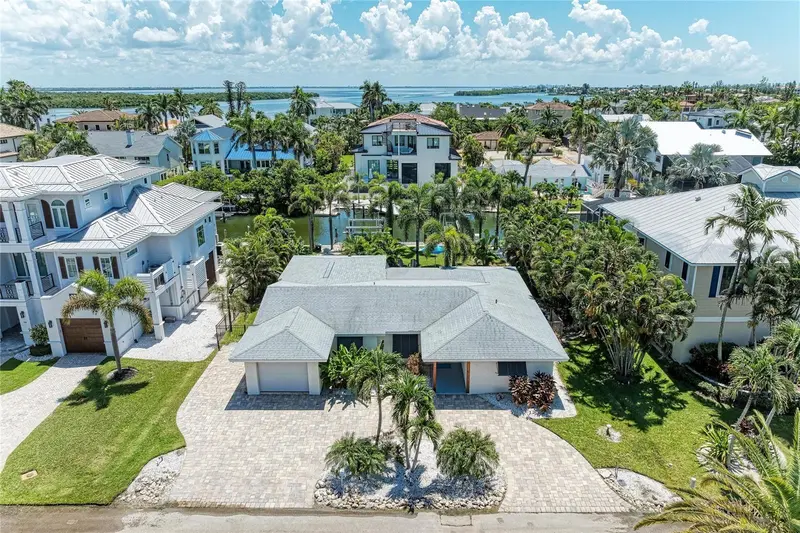 714 NORTON STREET, LONGBOAT KEY