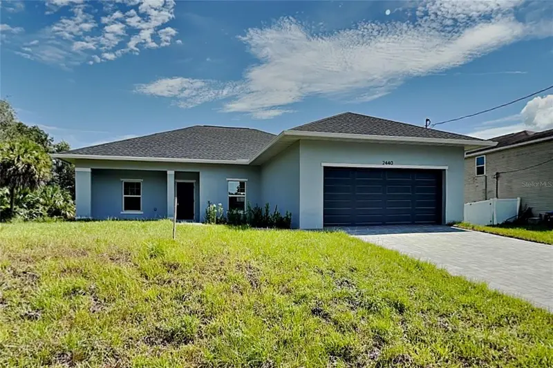 8878 BESSEMER COURT, NORTH PORT