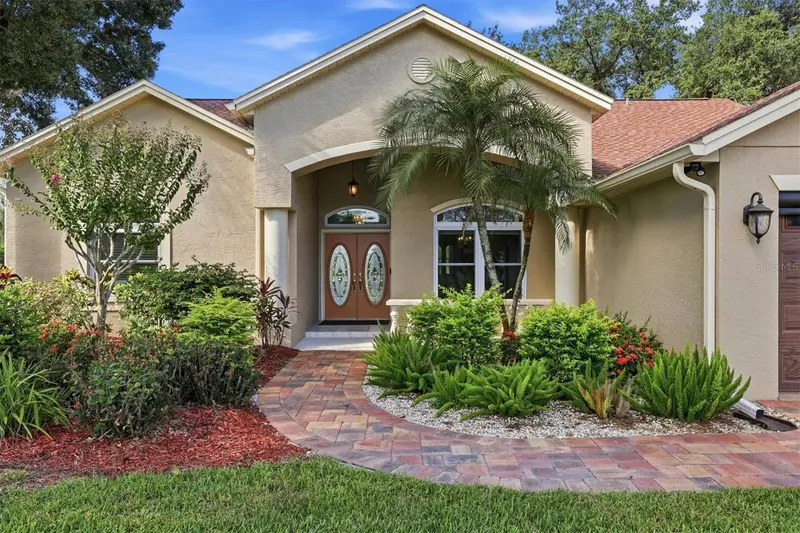 5210 INVERNESS DRIVE, SARASOTA, photo 3 of 43