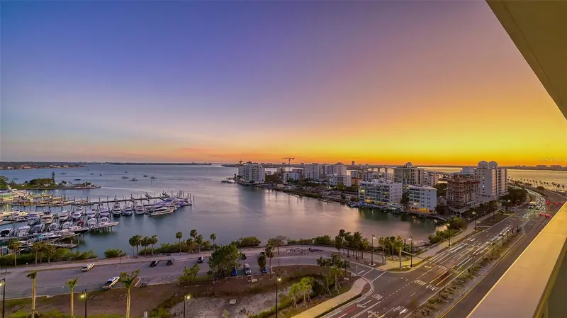 1155 GULFSTREAM AVENUE #1105, SARASOTA