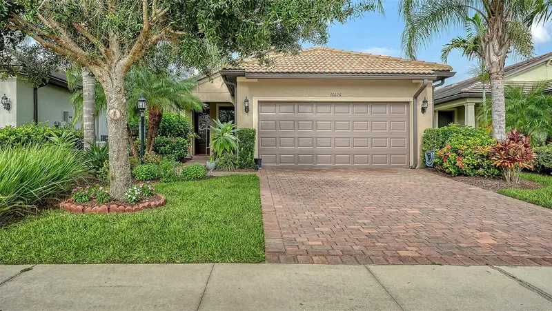 16626 BLACKWATER TERRACE, BRADENTON, photo 2 of 58