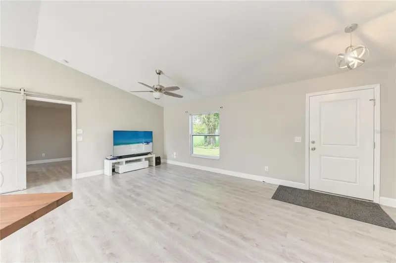 110 LEE AVENUE, ARCADIA, photo 4 of 23