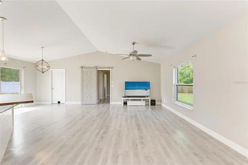 110 LEE AVENUE, ARCADIA, photo 5 of 23