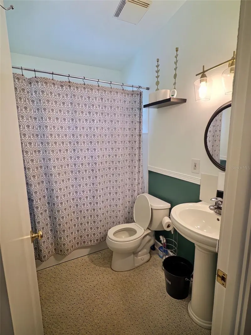 Thumbnail 13