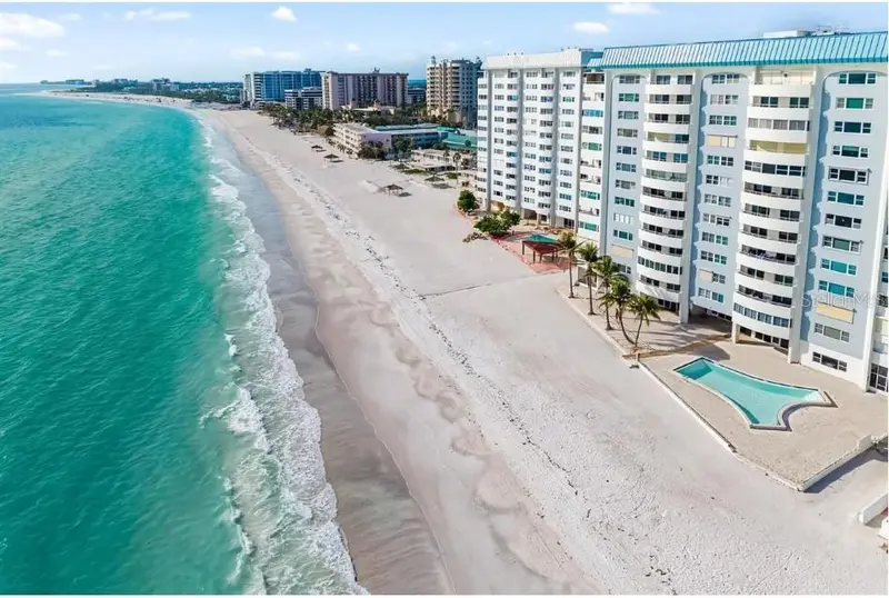 1700 BENJAMIN FRANKLIN DRIVE #9E, SARASOTA