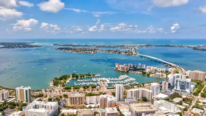 Thumbnail 43
