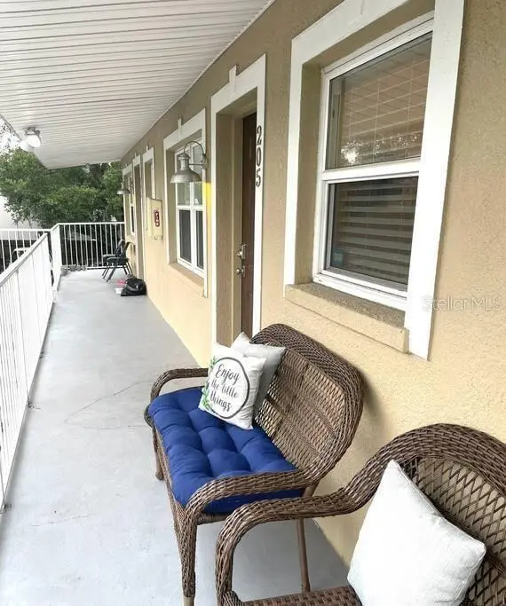 2050 ARLINGTON ST #106, SARASOTA