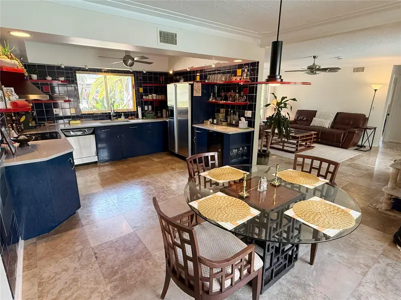 Thumbnail 27