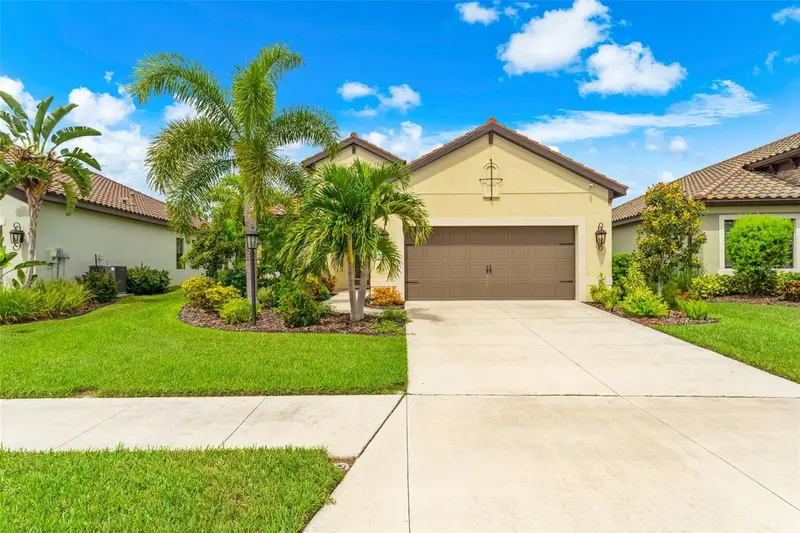 208 CAPRIANA COURT, NOKOMIS