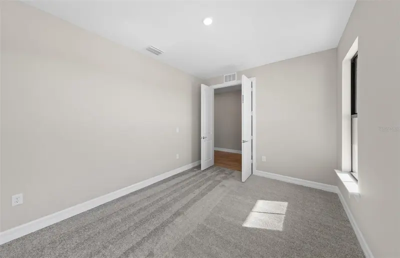 Thumbnail 17