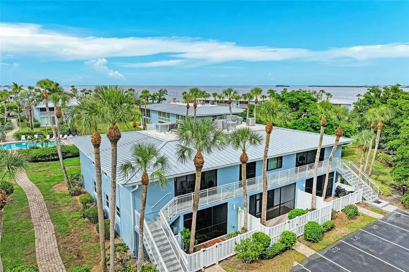 600 MANATEE AVENUE #226, HOLMES BEACH