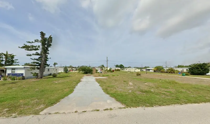 1262 FLAMINGO DRIVE, ENGLEWOOD