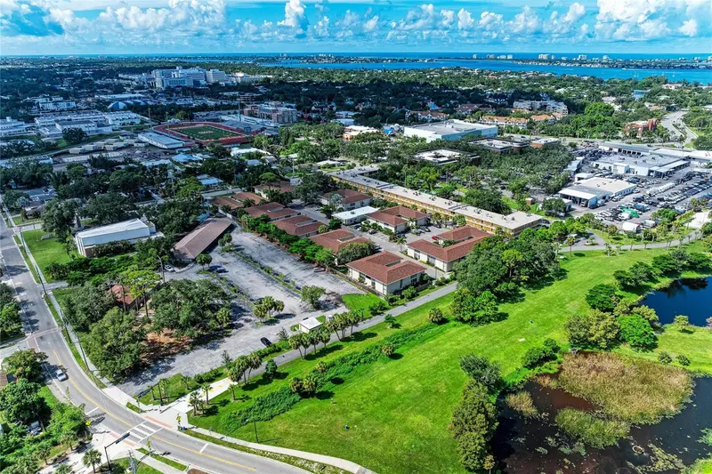 Thumbnail 27