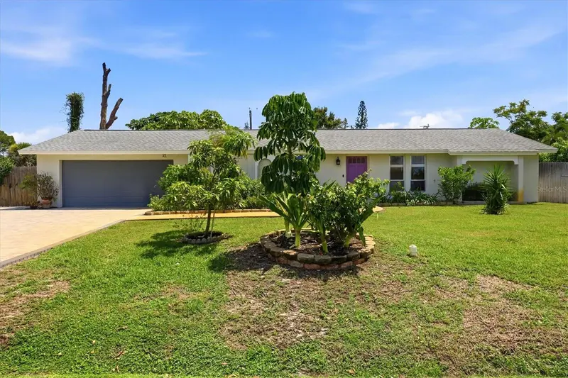 5847 REGENT ROAD, VENICE