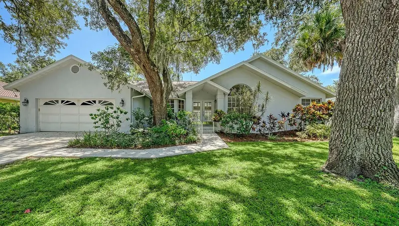 4481 OAK VIEW DRIVE, SARASOTA, photo 2 of 48