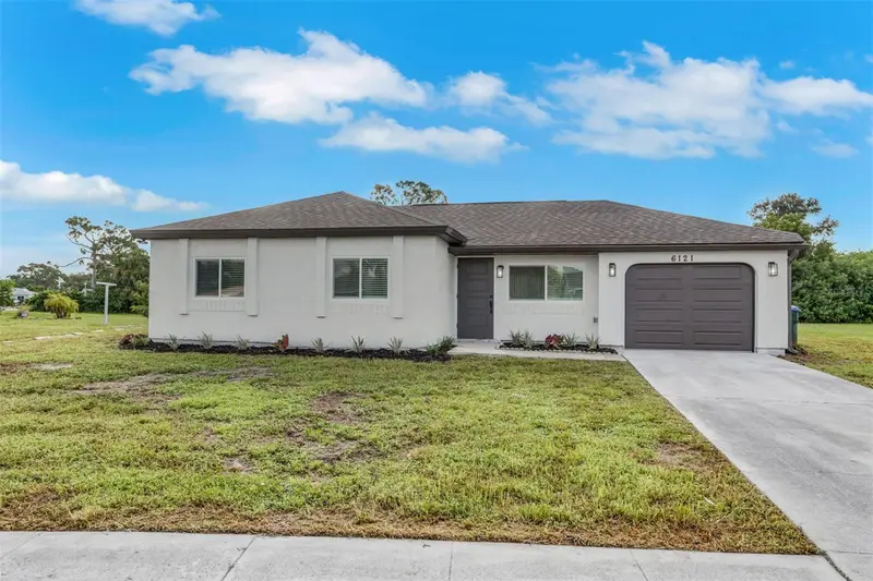 6121 MYRTLEWOOD ROAD, NORTH PORT