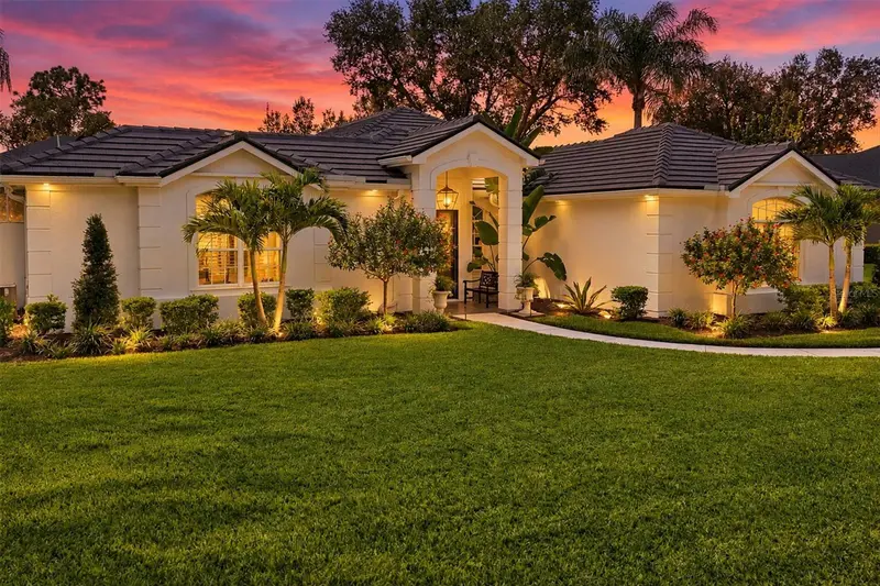 8708 WOODBRIAR DRIVE, SARASOTA