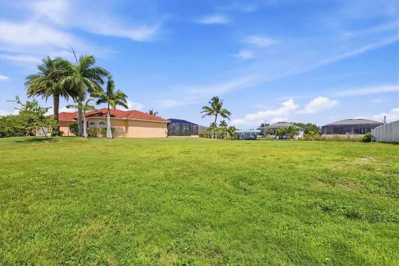 10410 WINNIPEG STREET, PORT CHARLOTTE