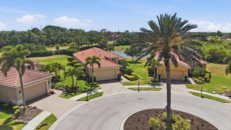345 SAVONA WAY, NORTH VENICE