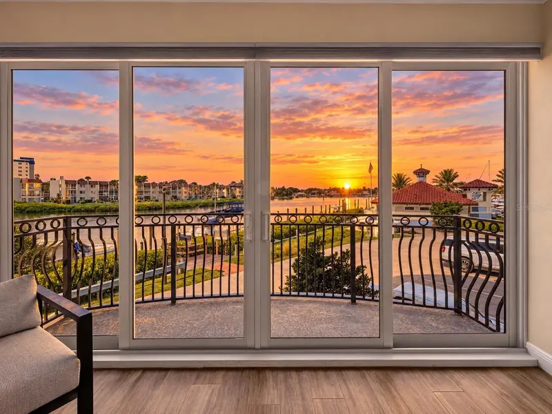 501 TAMIAMI TRAIL #201, VENICE
