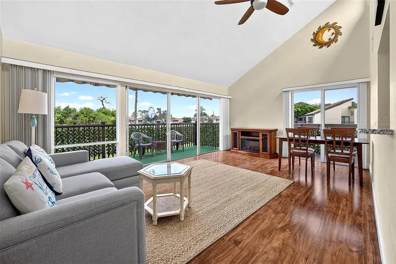 726 WHITE PINE TREE ROAD #84, VENICE, photo 2 of 28