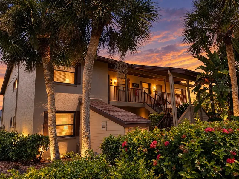937 CAPRI ISLES BOULEVARD #56, VENICE