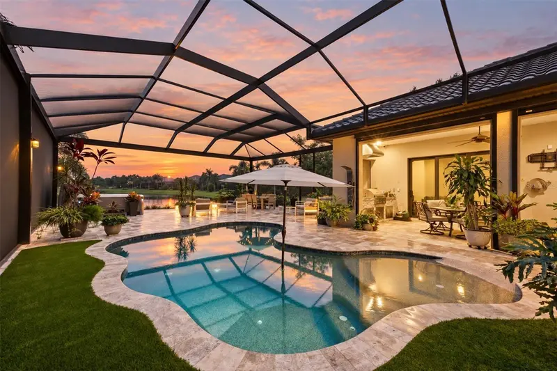 7235 PRESTBURY CIRCLE, LAKEWOOD RANCH, photo 4 of 43