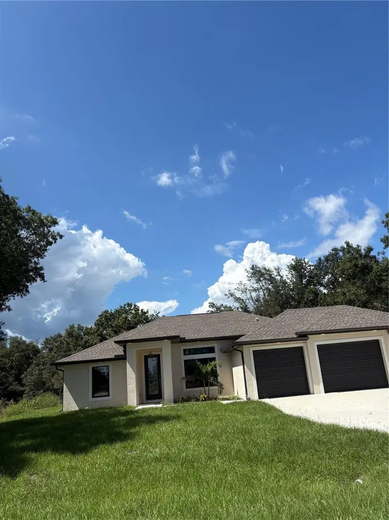 7227 PINEDALE DRIVE, PORT CHARLOTTE