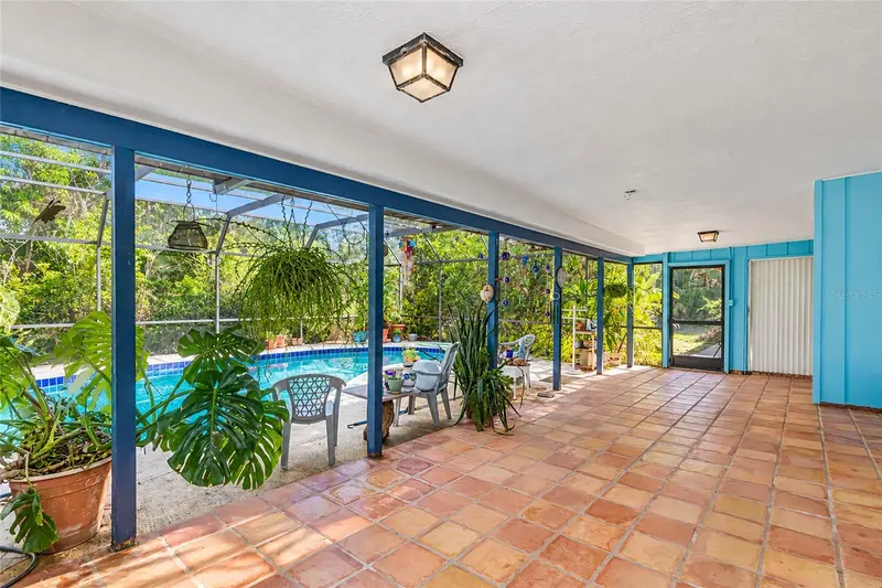 Thumbnail 70