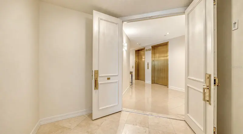 340 PALM AVENUE #101, SARASOTA, photo 4 of 48