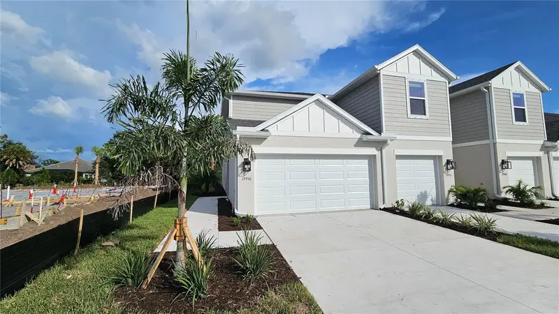 19916 MADERA CIRCLE, VENICE