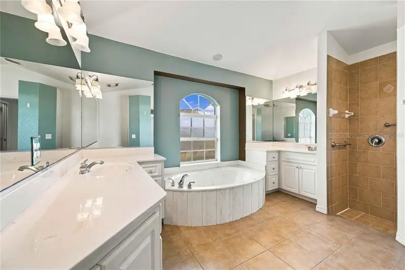 Thumbnail 39