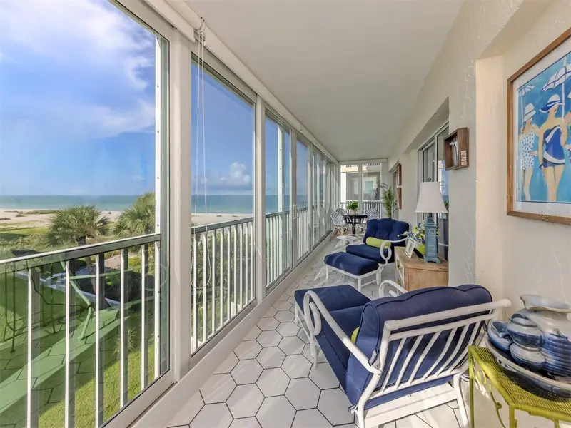 Thumbnail 16