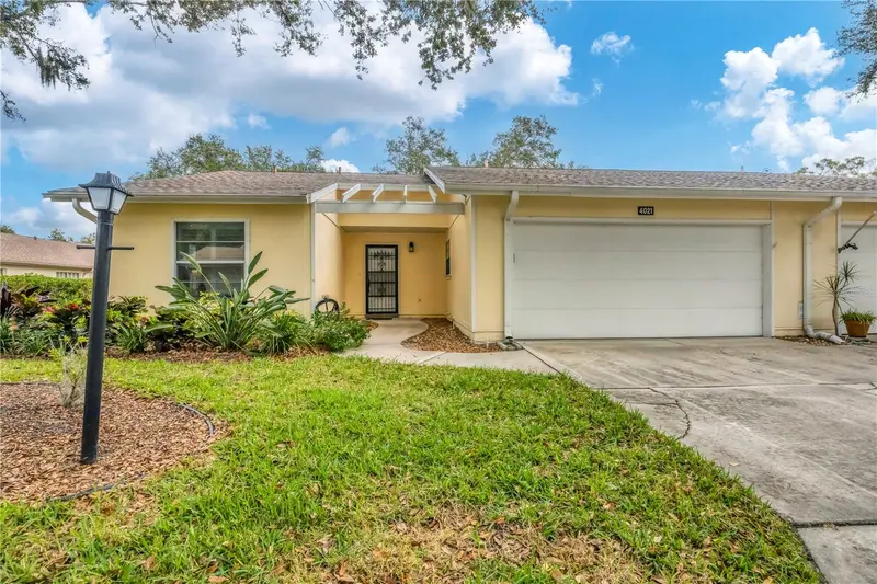 4021 OAKHURST DRIVE #3121, SARASOTA