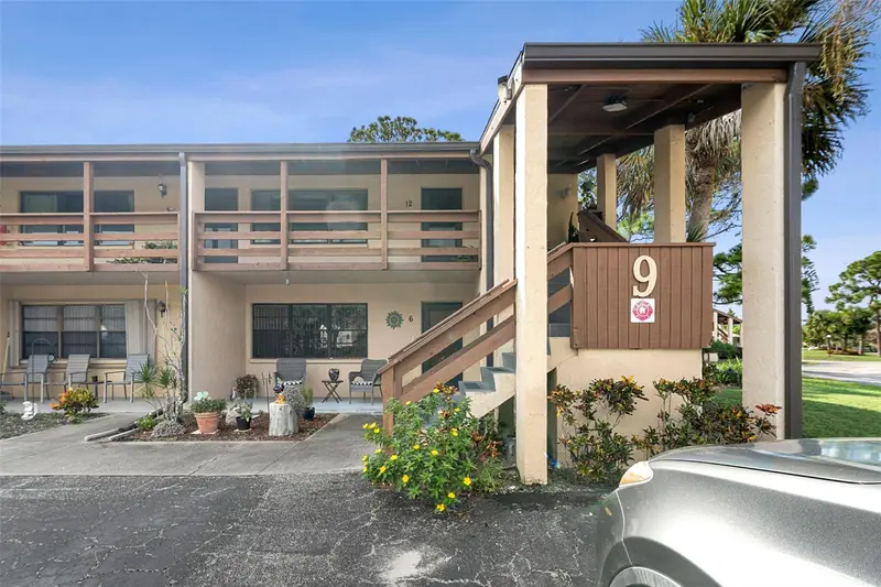 9 QUAILS RUN BOULEVARD #12, ENGLEWOOD