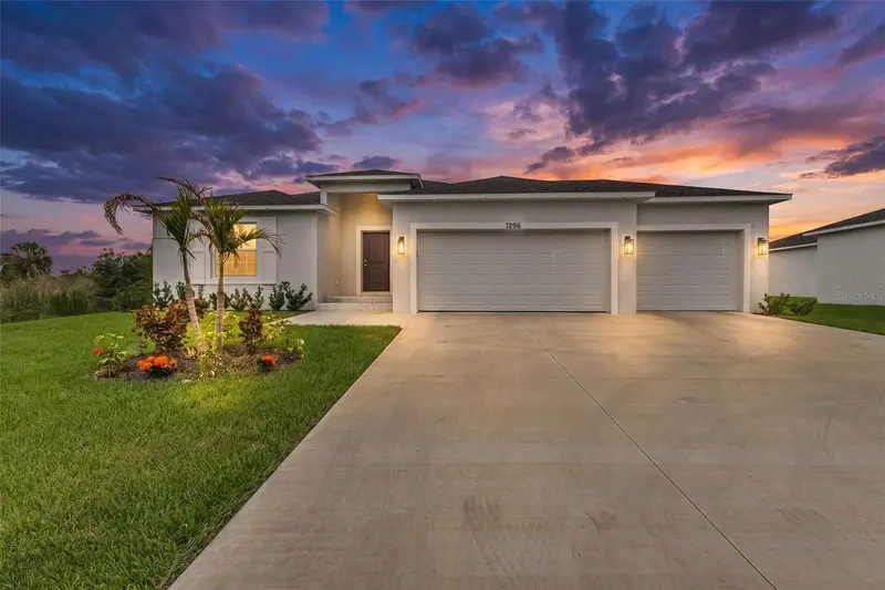 7296 DONAHUE STREET, PORT CHARLOTTE