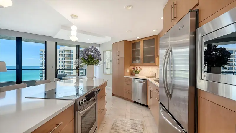 1211 GULF OF MEXICO DRIVE #603, LONGBOAT KEY, photo 5 of 44