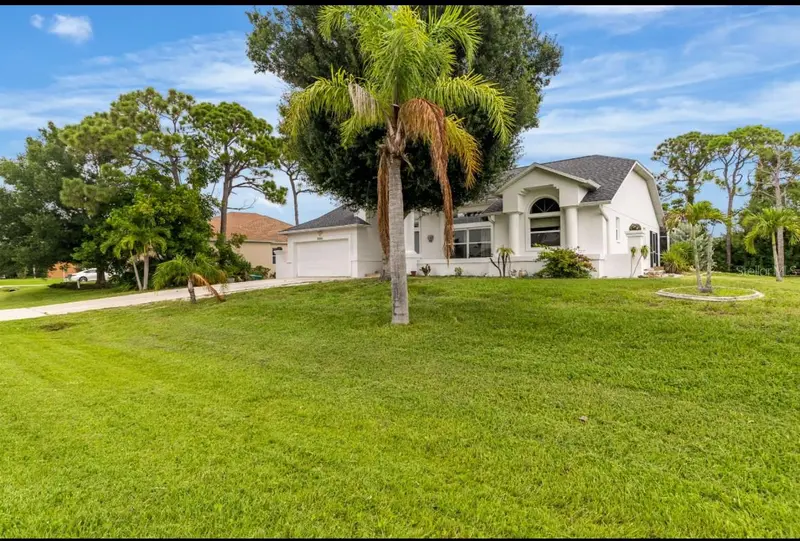 1040 BAY HARBOR DRIVE, ENGLEWOOD