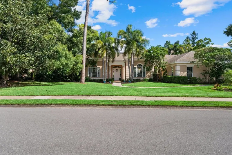 7303 WEEPING WILLOW DRIVE, SARASOTA, photo 2 of 48
