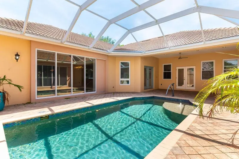6914 STANHOPE PLACE, BRADENTON