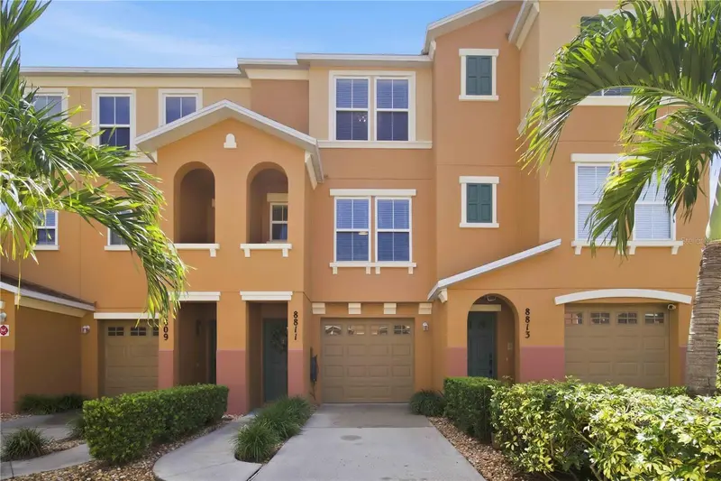 8811 WHITE SAGE LOOP, BRADENTON
