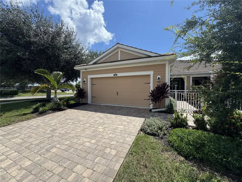 11789 TAPESTRY LANE, VENICE